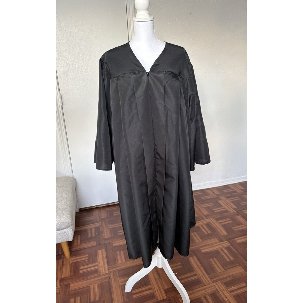 Jostens Black Graduation Gown Rob